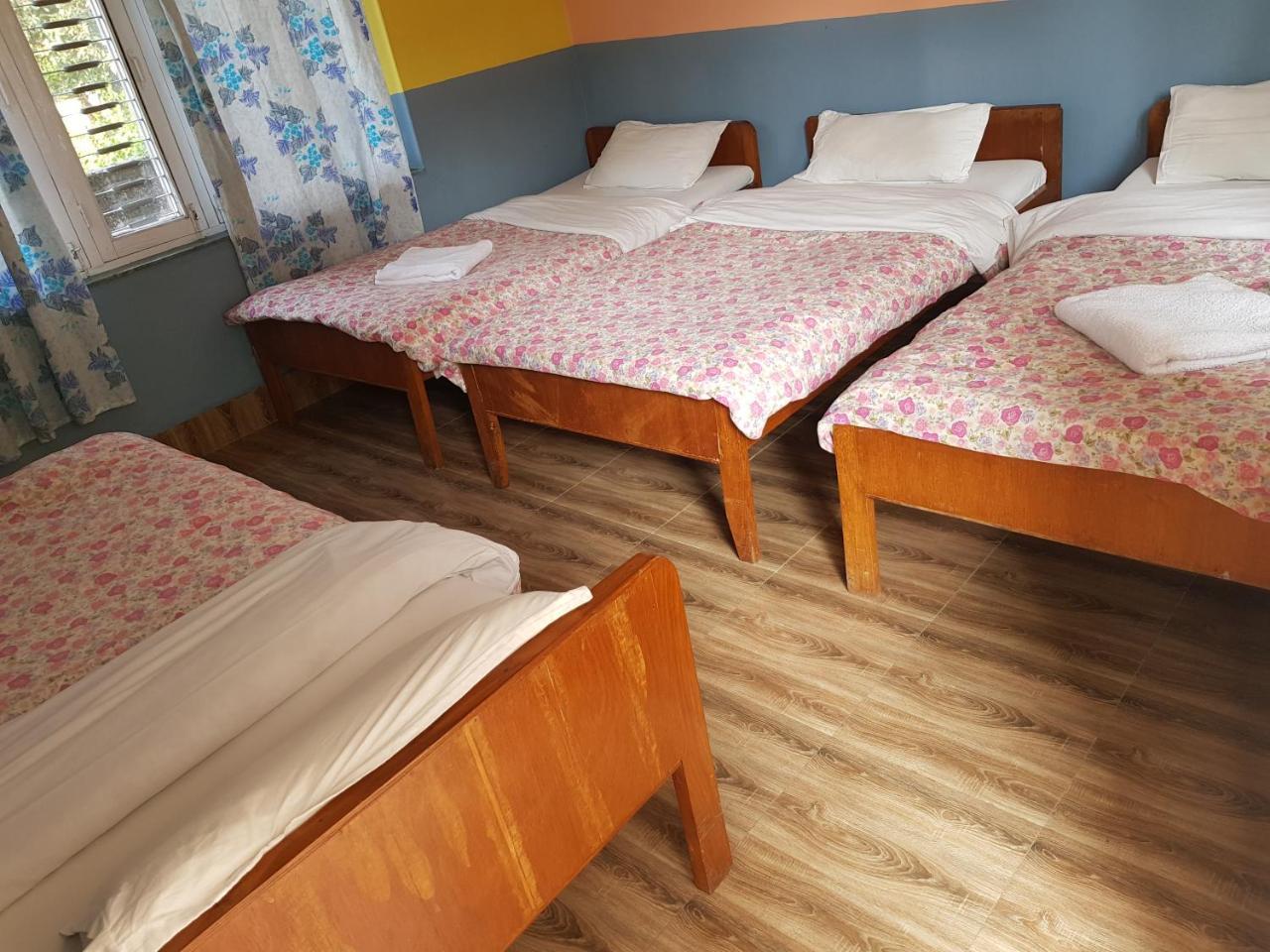 Hotel Angel Pokhara Chambre photo